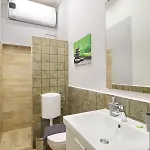 Stop And Go Apartment Budapest