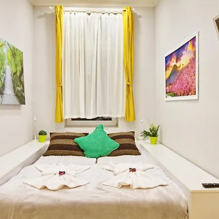 Stop And Go Apartman Budapest